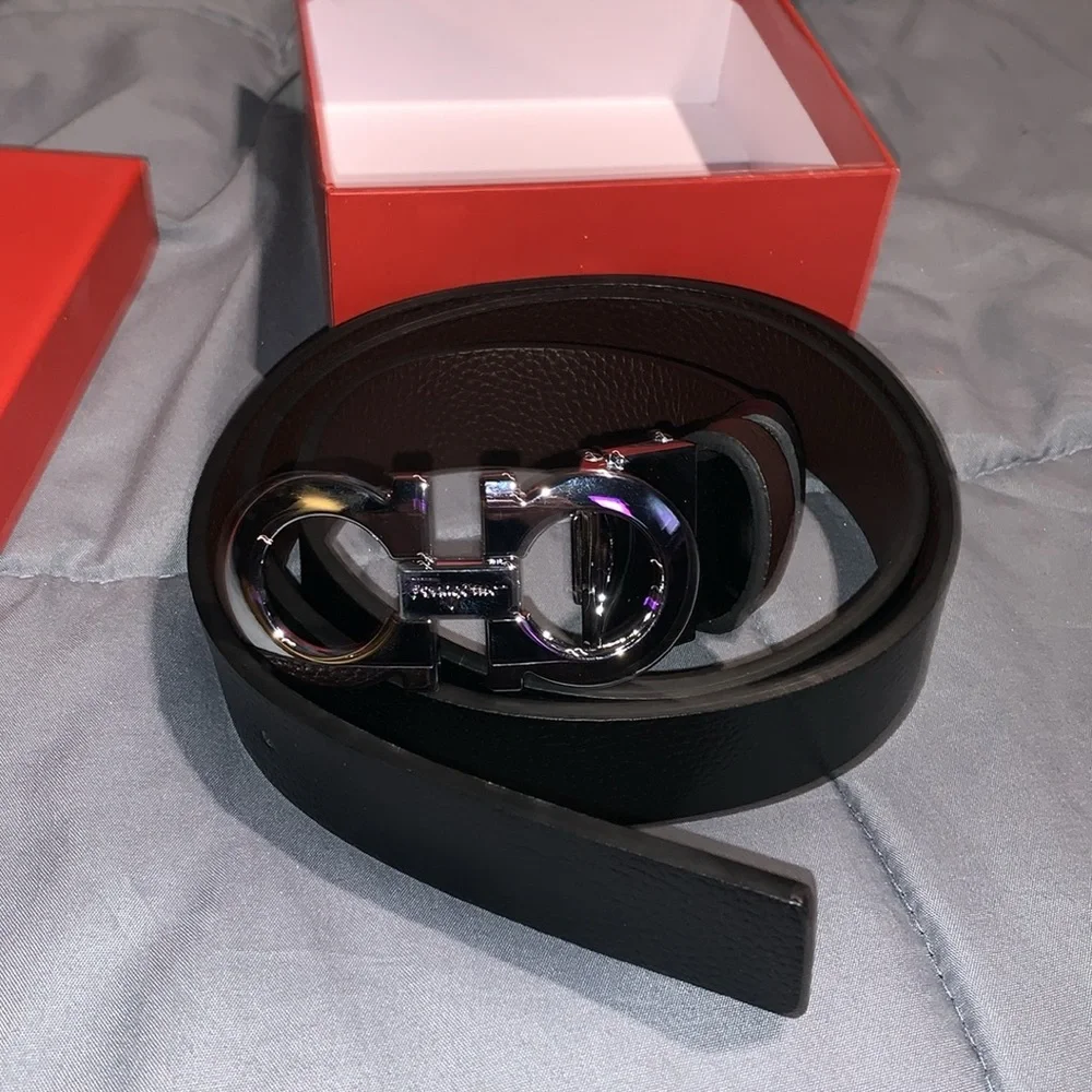 Ferragamo Silver Double Buckle Reversible Black / Brown Men’s Belt 42